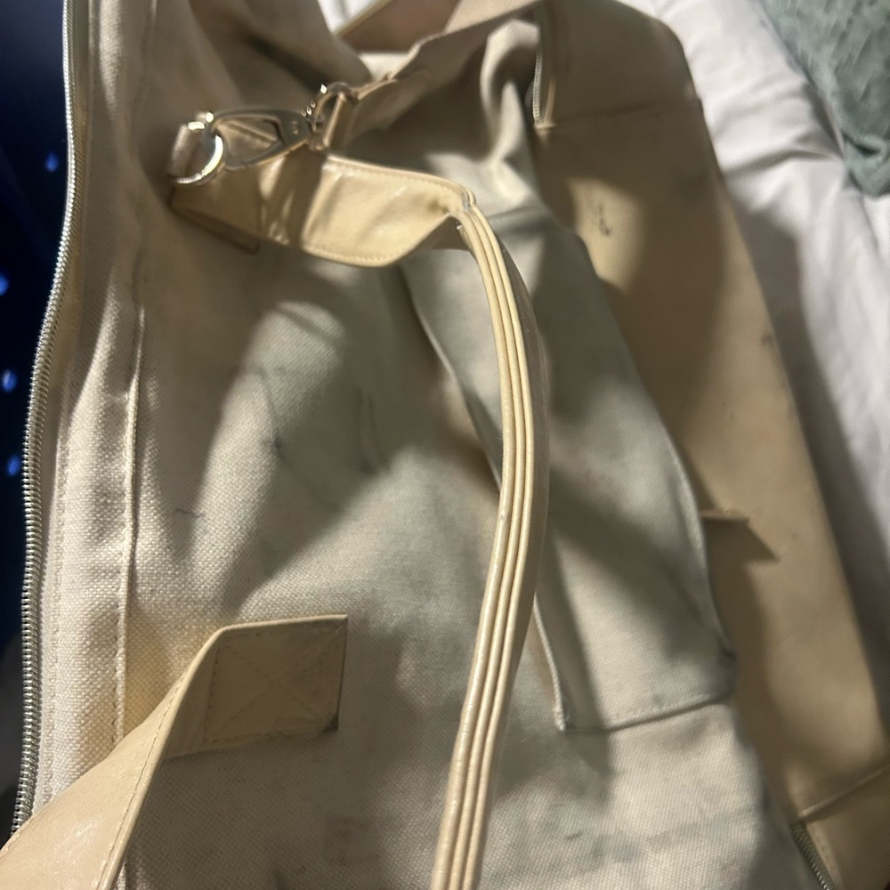 Cream Beis Weekender bag